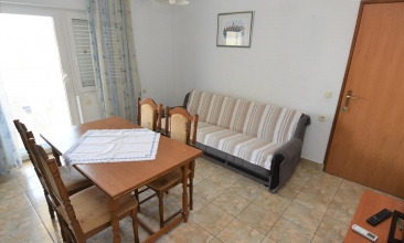 Kuća Pavica, Apartman 4+1 a, Jezera