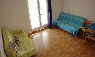 Kuća Antonija, Apartman 2+2, Tisno