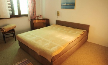 Kuća Đurđa, Apartman 4+2 b, Murter