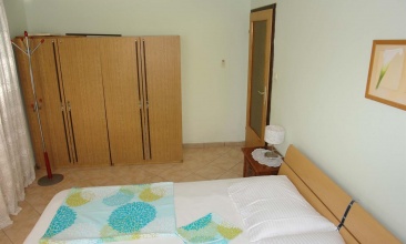 Kuća Đurđa, Apartman 4+2 c, Murter
