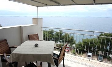 Kuća Mijo, Apartman 2+2 a, Murter