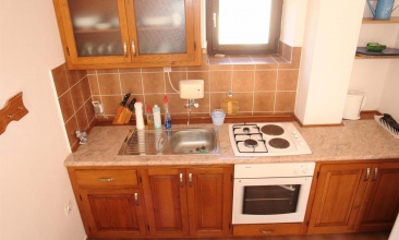 Kuća Đenko 2, Apartman 4+2, Betina