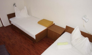 Kuća Smilja, Apartman 4+2 b, Jezera