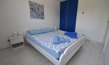 Vila Paula, Apartman 2+2 b, Murter