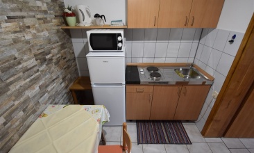Kuća Kopriva, Apartman 2 a, Murter