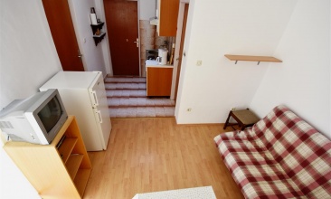 Kuća Andrija, Apartman 2+1 b, Jezera