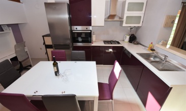 Kuća Lovre, Kuća za odmor 6+2, Murter