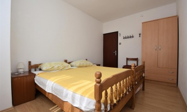 Kuća Henrik, Apartman 2+1, Jezera