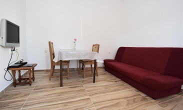 Kuća Andrija, Apartman 2 c, Jezera