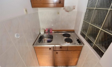 Kuća Lidija, Apartman 2+1 b, Betina