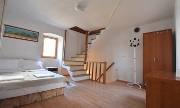 Kuća Maya, Kuća za odmor 4+1, Betina