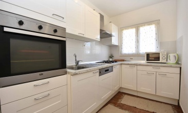 Kuća Goranka, Apartman 6+2, Murter