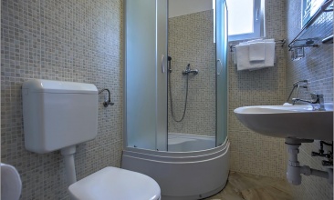 Vila Bonino, Apartman 2+2 a, Murter