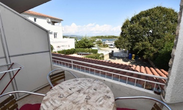 Kuća Jelena, Apartman 2+2 a, Murter