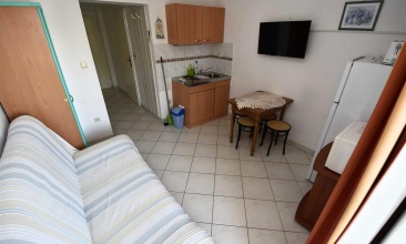 Kuća Jelena, Apartman 2+2 b, Murter