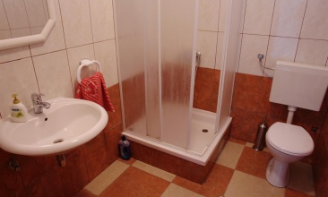 Kuća Karmela, Apartman 2+2 c, Tisno