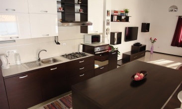 Kuća Karmela, Apartman 4+1 a, Tisno