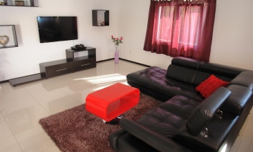 Kuća Karmela, Apartman 4+1 a, Tisno