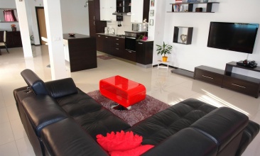 Kuća Karmela, Apartman 4+1 a, Tisno