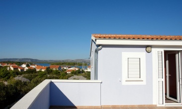 Kuća Mirko, Apartman 2+2 a, Murter