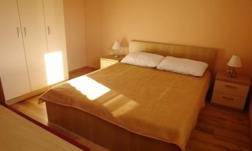 Kuća Mirko, Apartman 2+2 b, Murter