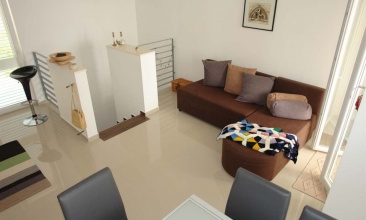 Kuća Nastja , Kuća za odmor 2+2, Murter