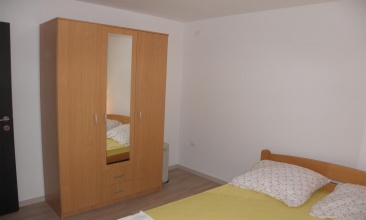 Kuća Jartić, Apartman 4+2, Betina
