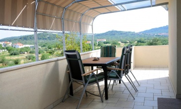 Vila Predrag, Apartman 2+2, Betina