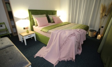 Vila Rafael, Kuća za odmor 6, Jezera