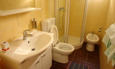 Kuća Rupić, Apartman 2+2, Murter