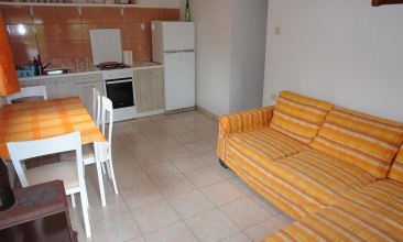 Kuća Tina, Ribarska kuća 2+2, Murter