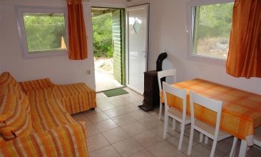 Kuća Tina, Ribarska kuća 2+2, Murter