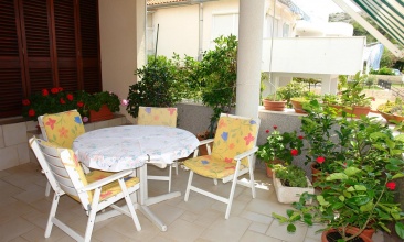 Kuća Tonka, Apartman 2 c, Murter