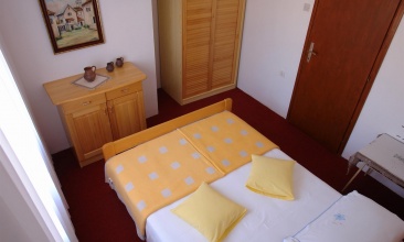 Kuća Vesna 2, Apartman 2+2, Betina
