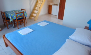 Kuća Vili 2, Studio 2+2 a, Betina