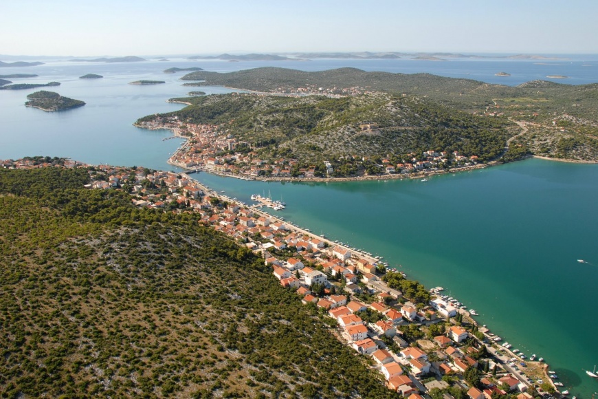 Tisno, otok Murter