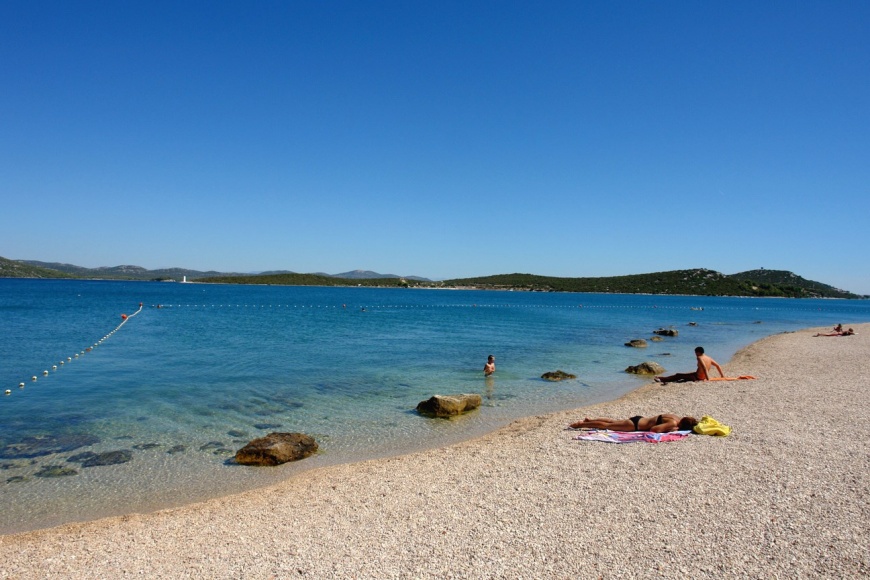 Šljunak na plaži Bilave