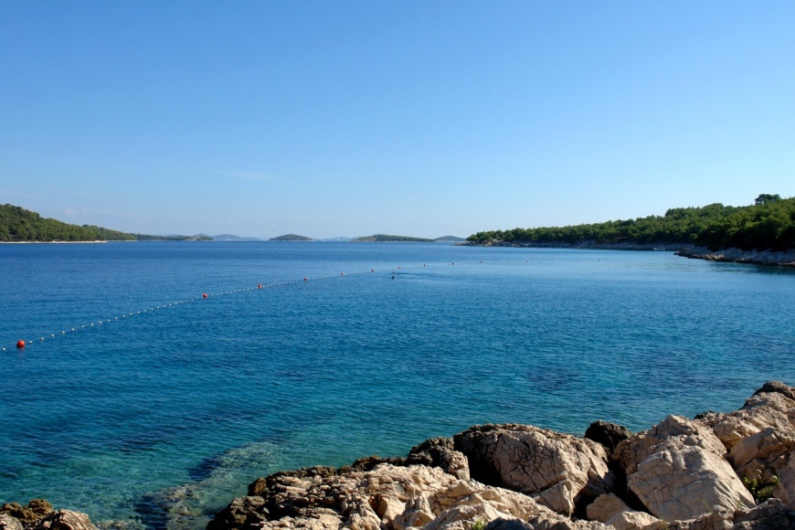 Stijene na plaži Iza Andrije