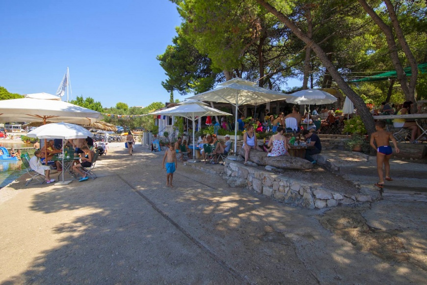 Pizzeria i beach bar Lantana