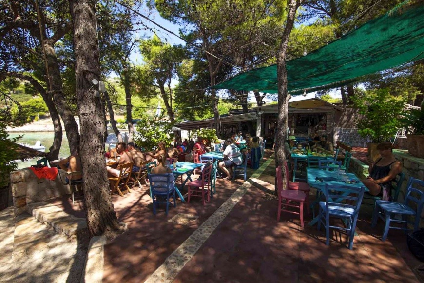 Pizzeria i beach bar Lantana Murter