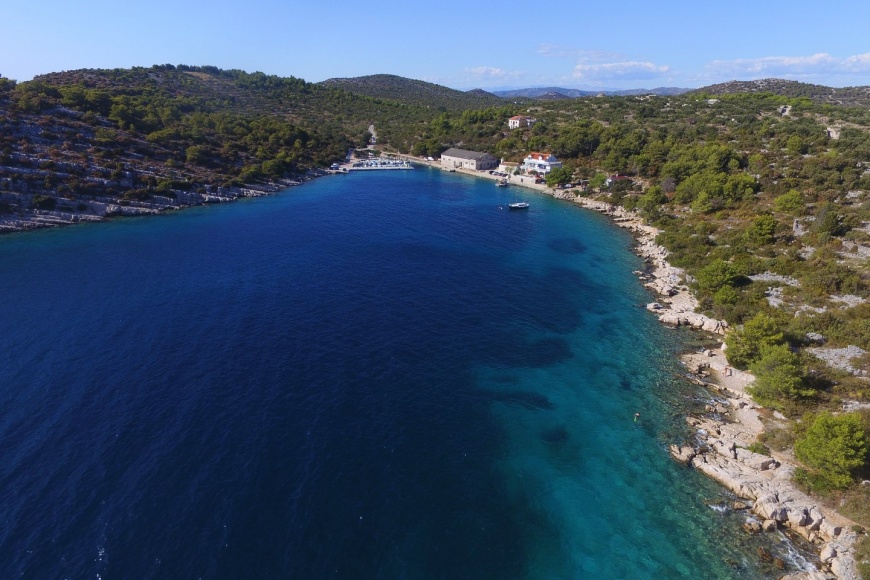 Uvala Sv Nikola Jezera