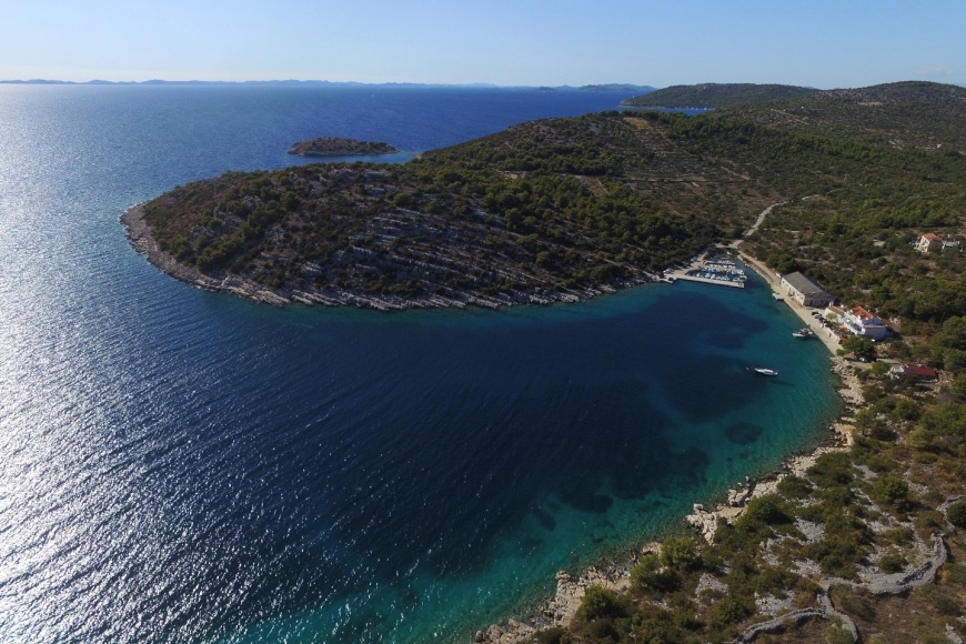 Uvala Sv Nikola i poluotok Murterić