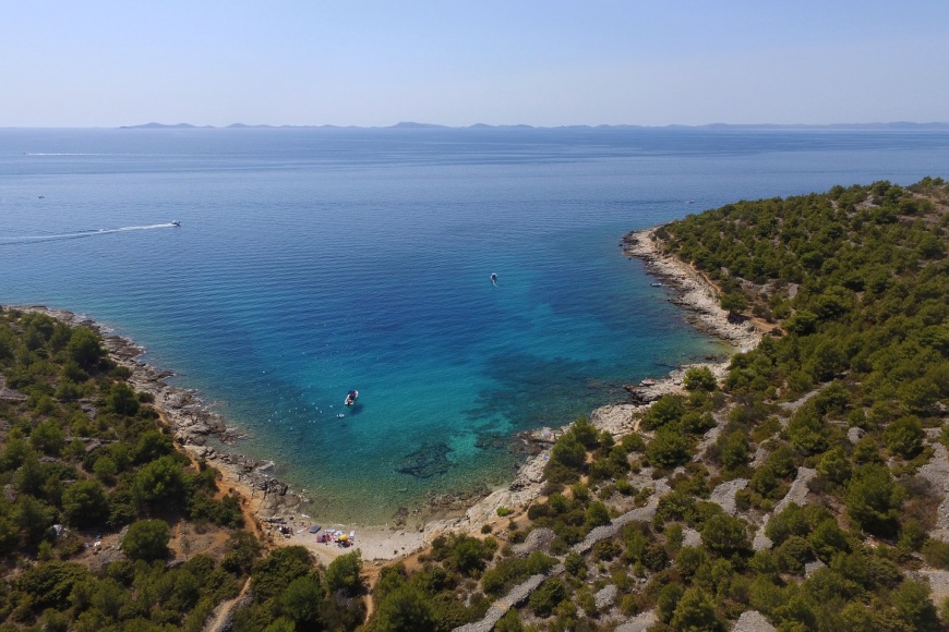 Uvala Tužbine Murter