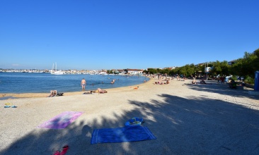 Kupanje na plaži Luke