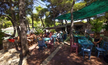 Pizzeria i beach bar Lantana Murter
